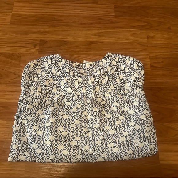 Beautiful Caslon woman’s blouse size L - Picture 6 of 11